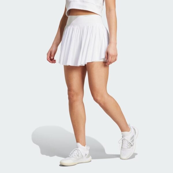 Gonna tennis pro bianca